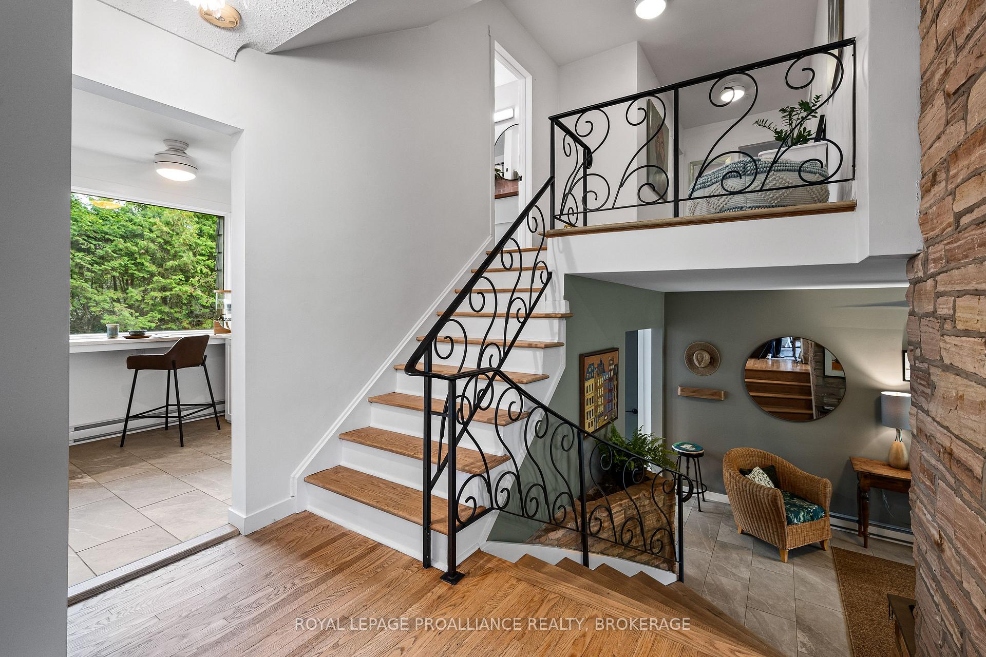 Photo 25 of 330 Elmwood Drive, Gananoque, Gananoque — HOMEH