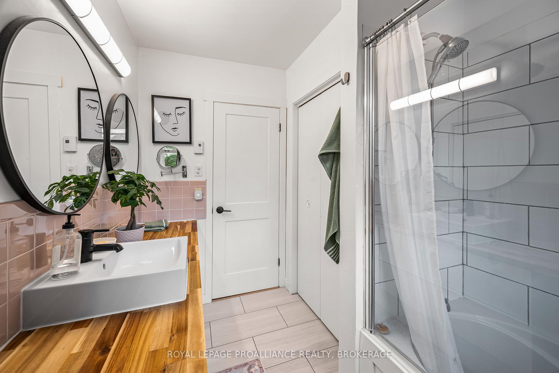Photo 35 of 330 Elmwood Drive, Gananoque, Gananoque — HOMEH