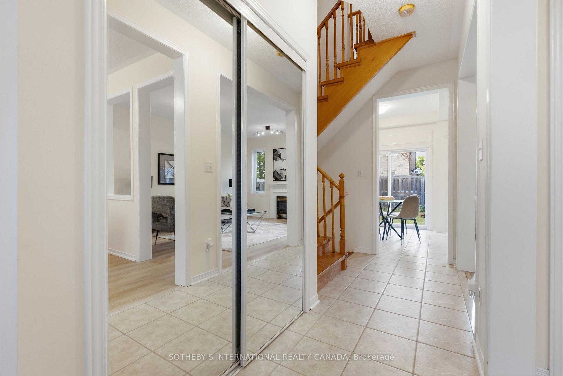 Photo 4 of 42 Chasser Drive, Markham, Greensborough — HOMEH
