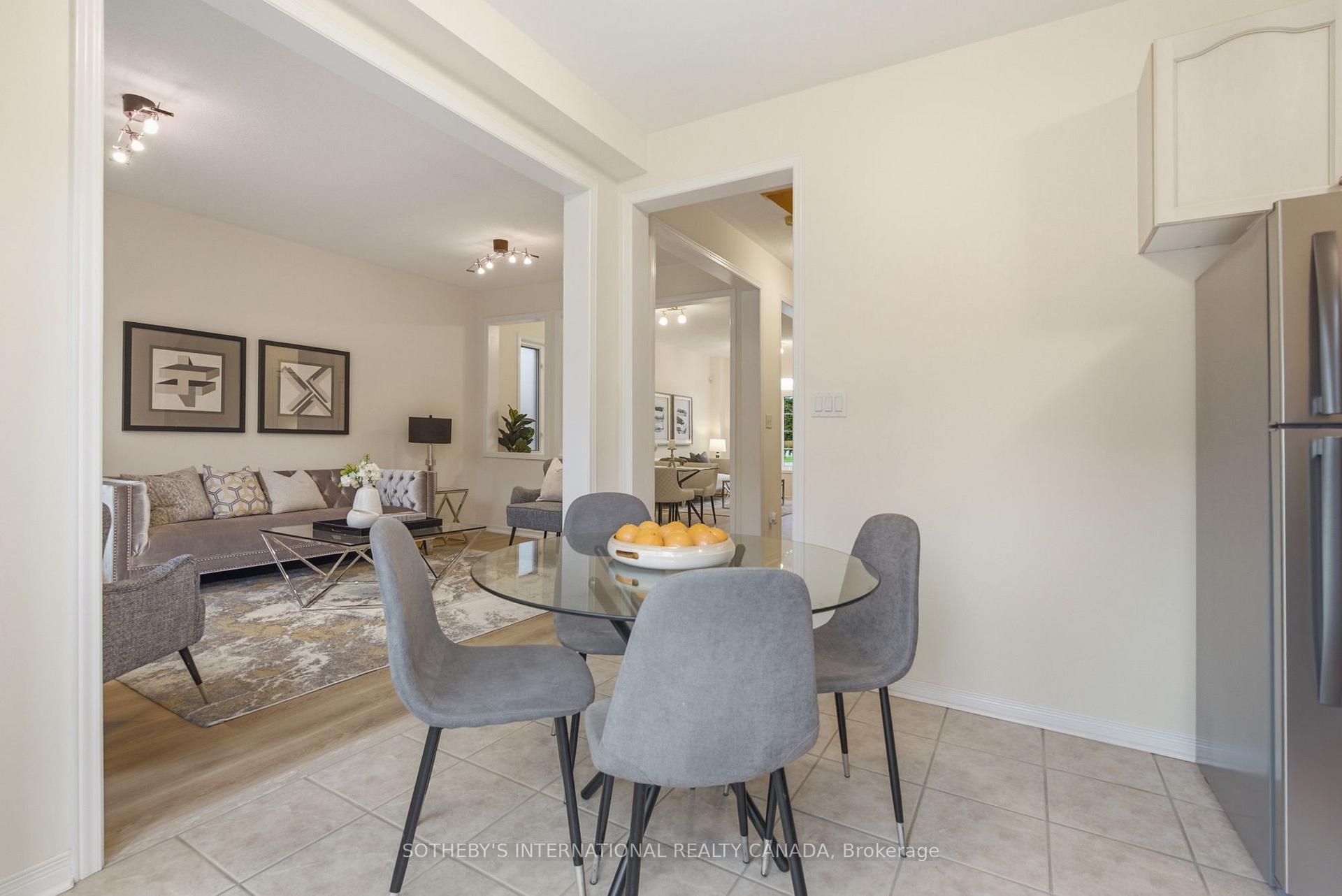 Photo 14 of 42 Chasser Drive, Markham, Greensborough — HOMEH