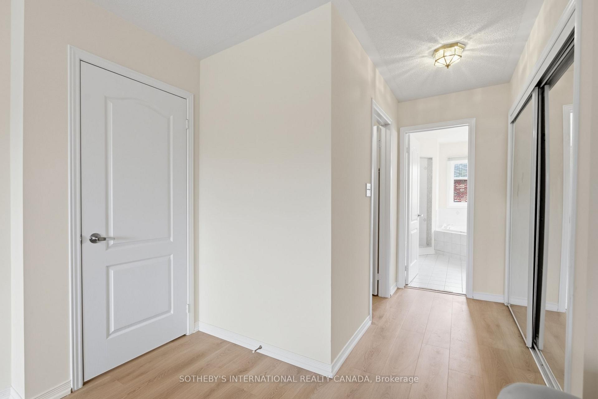 Photo 29 of 42 Chasser Drive, Markham, Greensborough — HOMEH