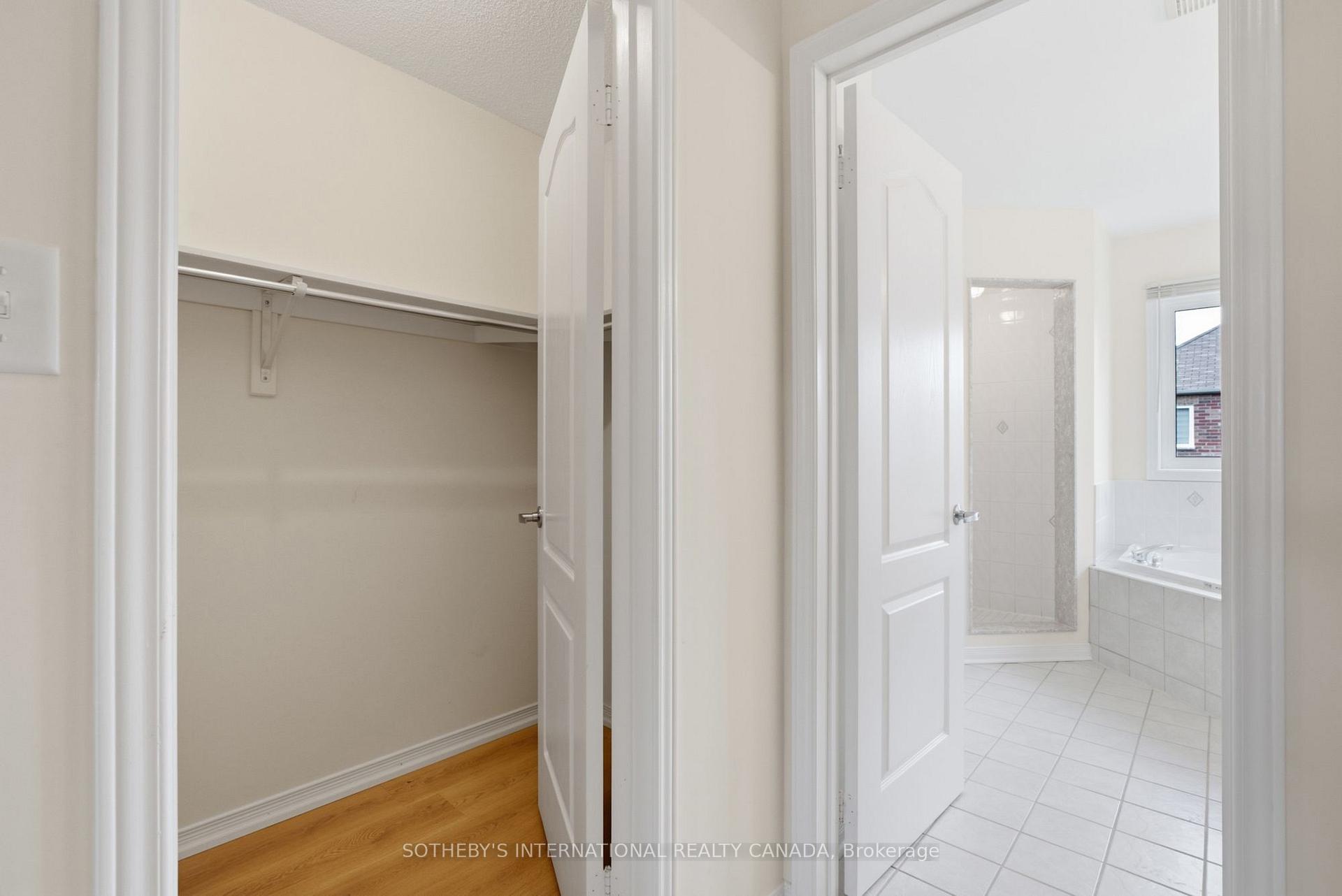 Photo 30 of 42 Chasser Drive, Markham, Greensborough — HOMEH