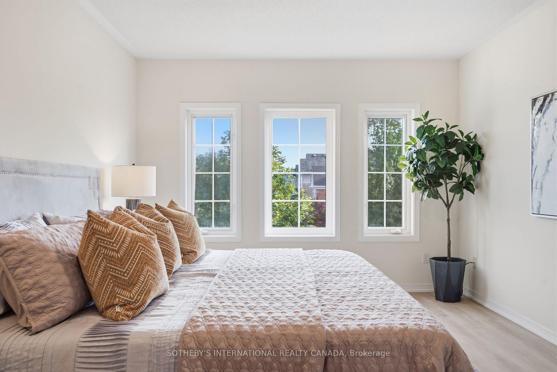 Photo 33 of 42 Chasser Drive, Markham, Greensborough — HOMEH