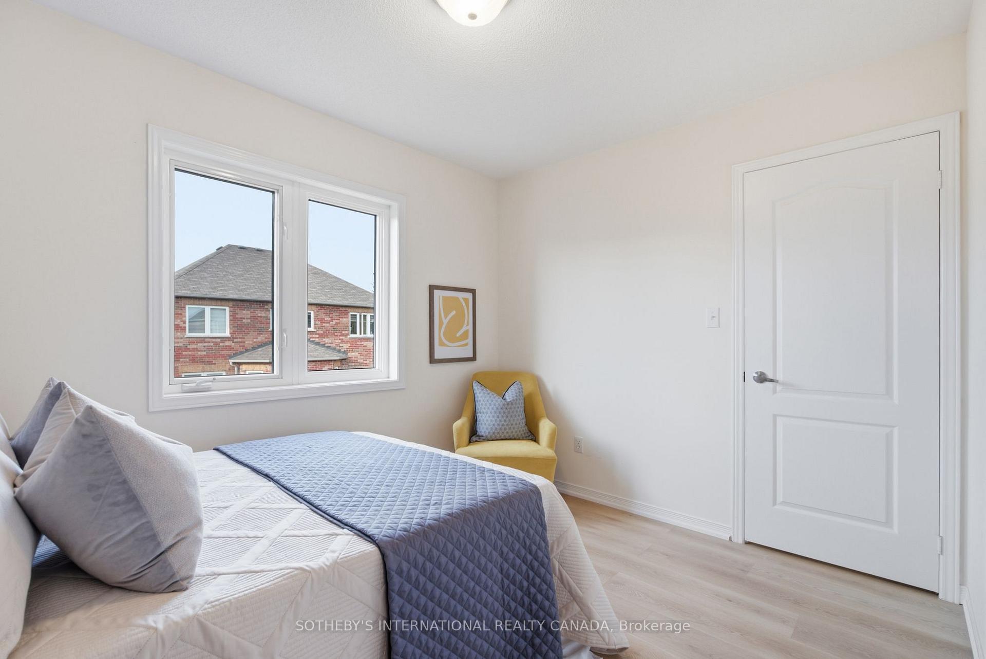 Photo 38 of 42 Chasser Drive, Markham, Greensborough — HOMEH