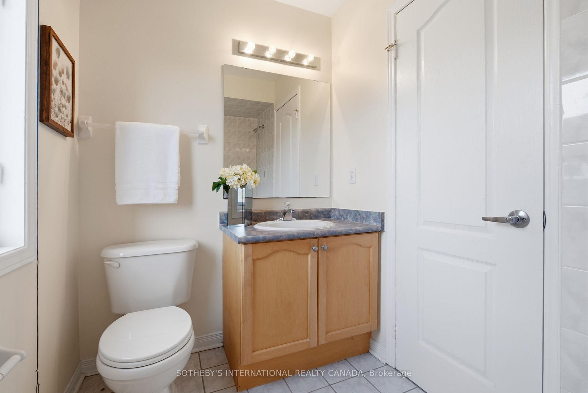 Photo 40 of 42 Chasser Drive, Markham, Greensborough — HOMEH