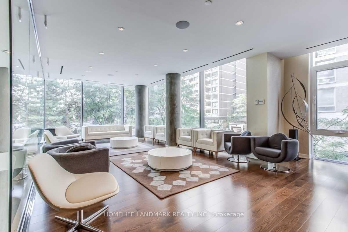 Photo 9 of Unit 3105, 75 St Nicholas Street, Toronto, Bay Street Corridor — HOMEH