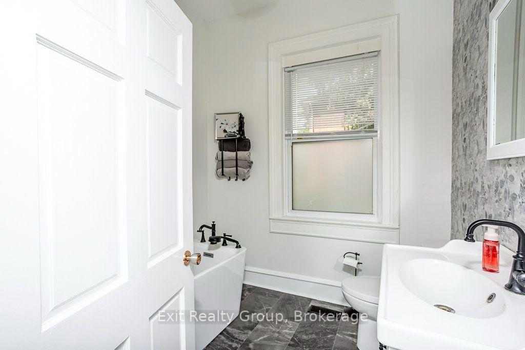 Photo 10 of 179 Edward Street, Stirling-Rawdon, Stirling Ward — HOMEH