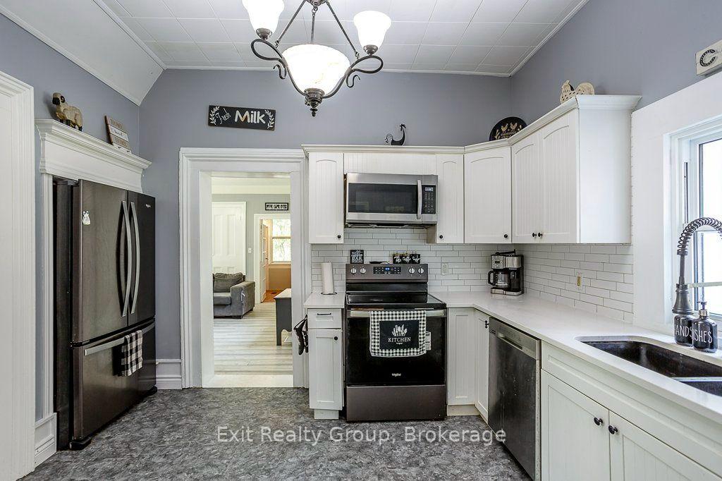 Photo 17 of 179 Edward Street, Stirling-Rawdon, Stirling Ward — HOMEH