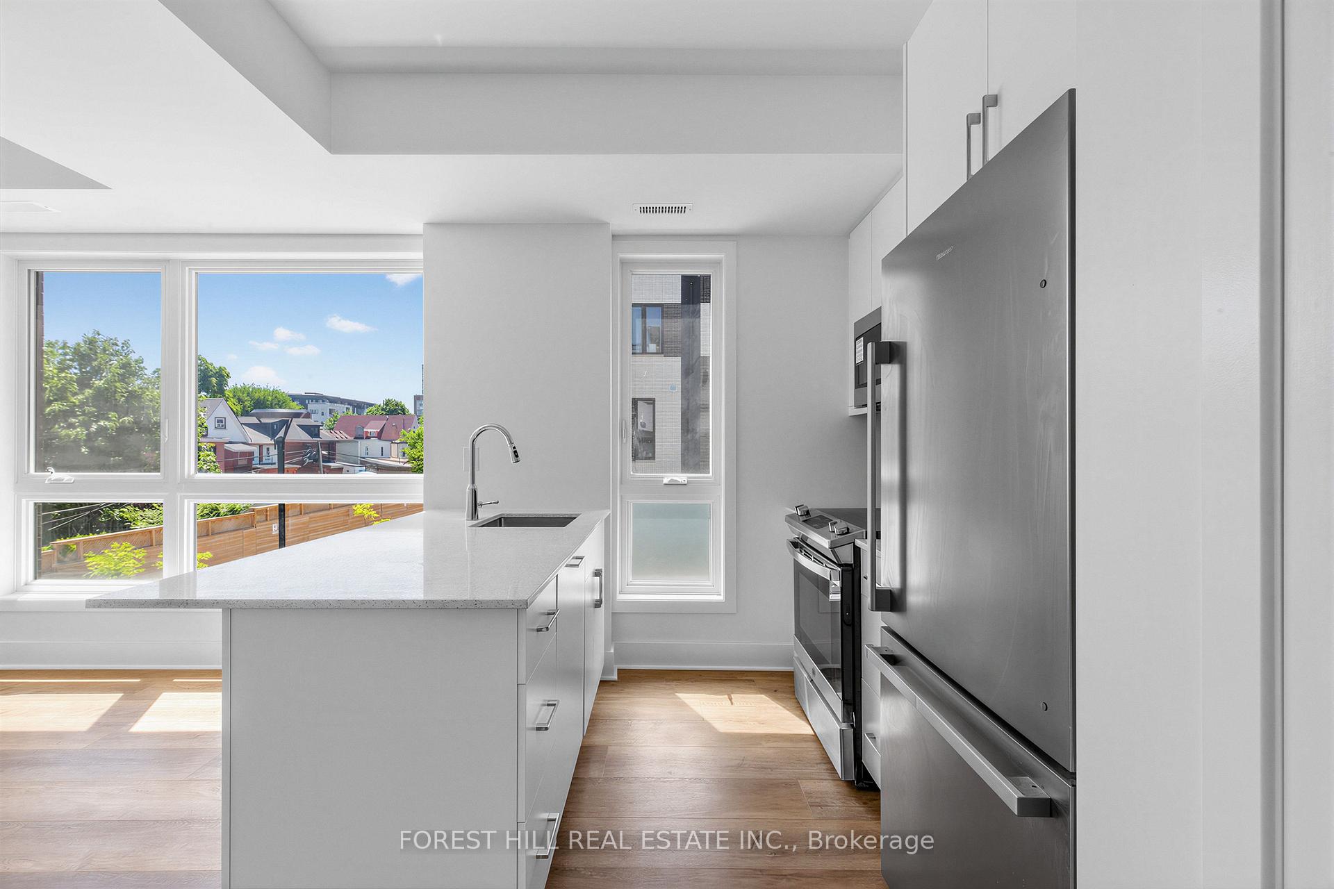 Photo 7 of Unit 2, 40 Ed Clark Gardens, Toronto, Weston-Pellam Park — HOMEH