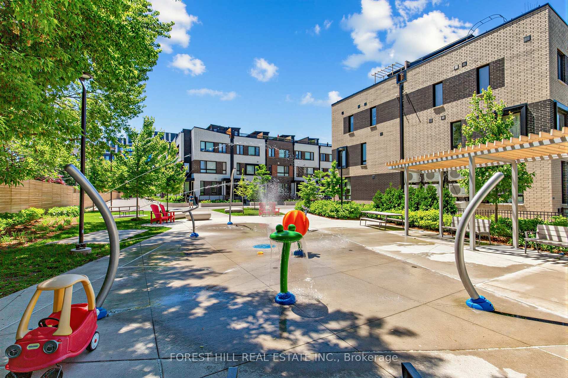 Photo 26 of Unit 2, 40 Ed Clark Gardens, Toronto, Weston-Pellam Park — HOMEH