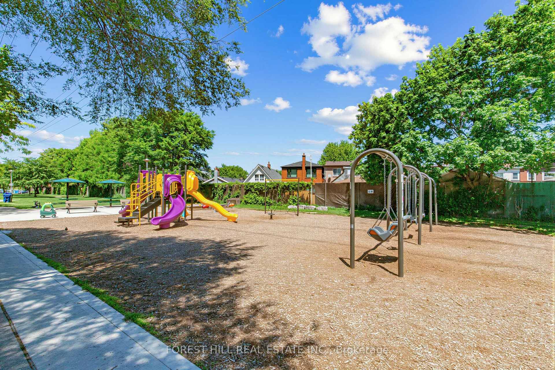 Photo 28 of Unit 2, 40 Ed Clark Gardens, Toronto, Weston-Pellam Park — HOMEH