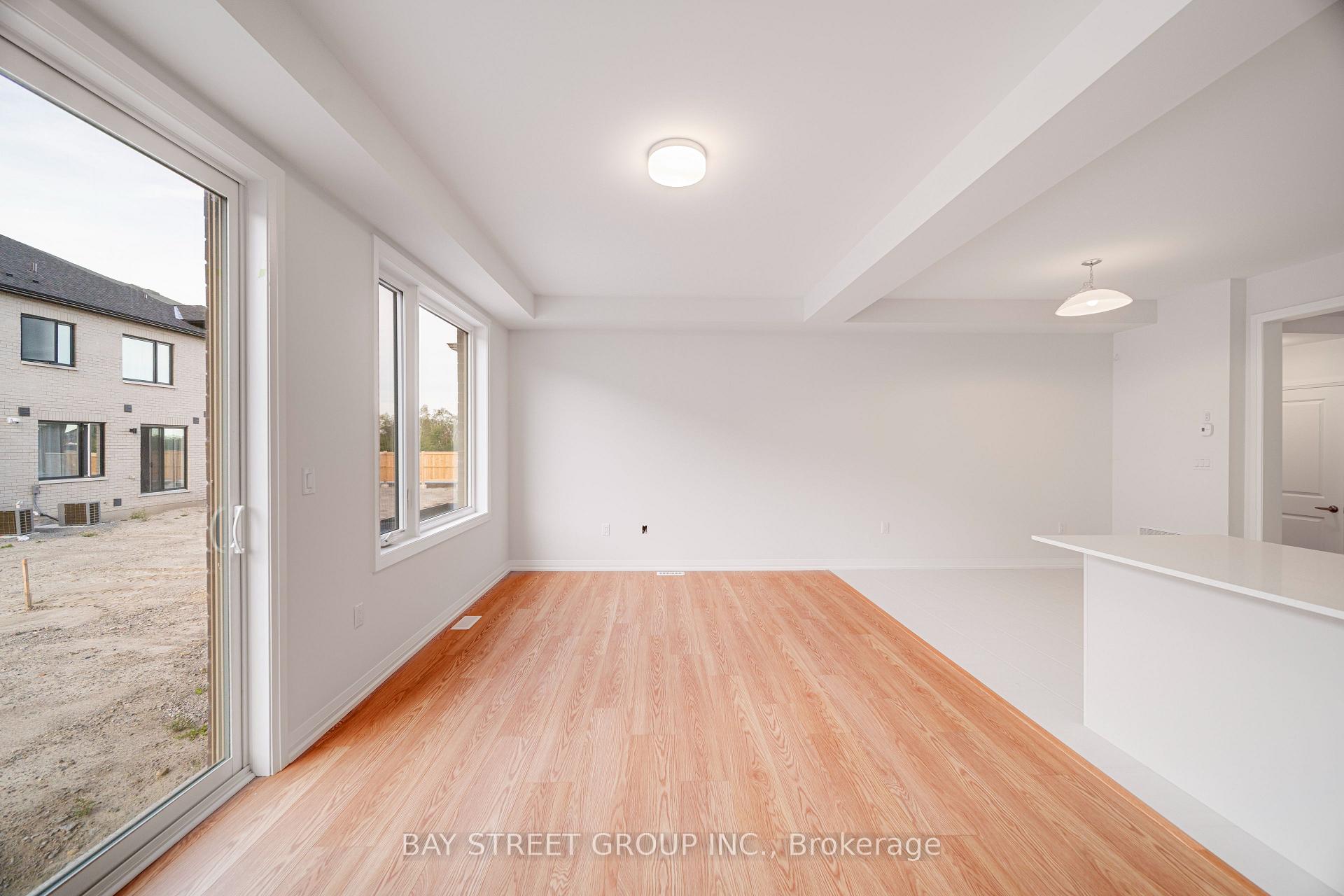 Photo 9 of 219 Hook Drive, Richmond Hill, Rural Richmond Hill — HOMEH