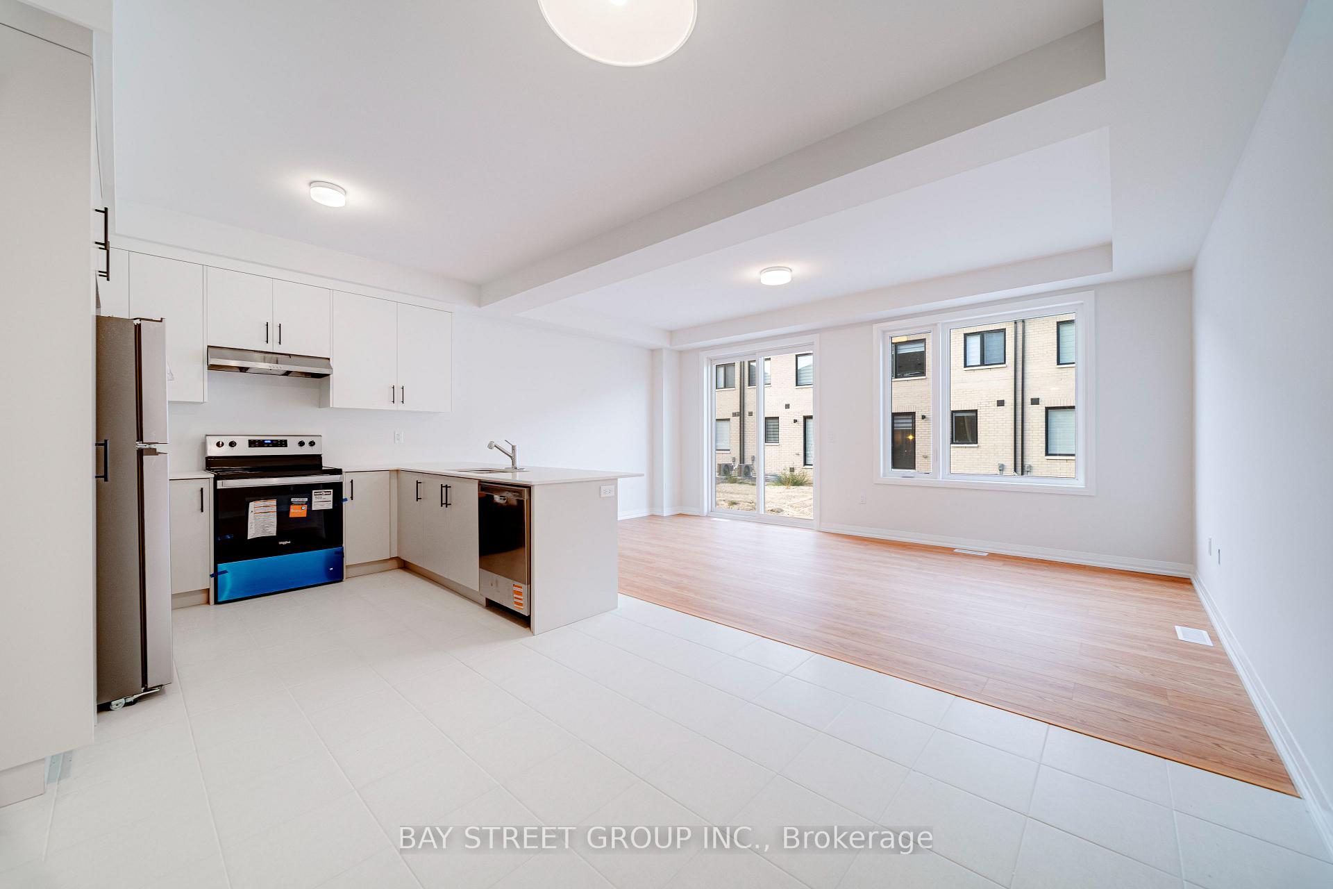 Photo 10 of 219 Hook Drive, Richmond Hill, Rural Richmond Hill — HOMEH