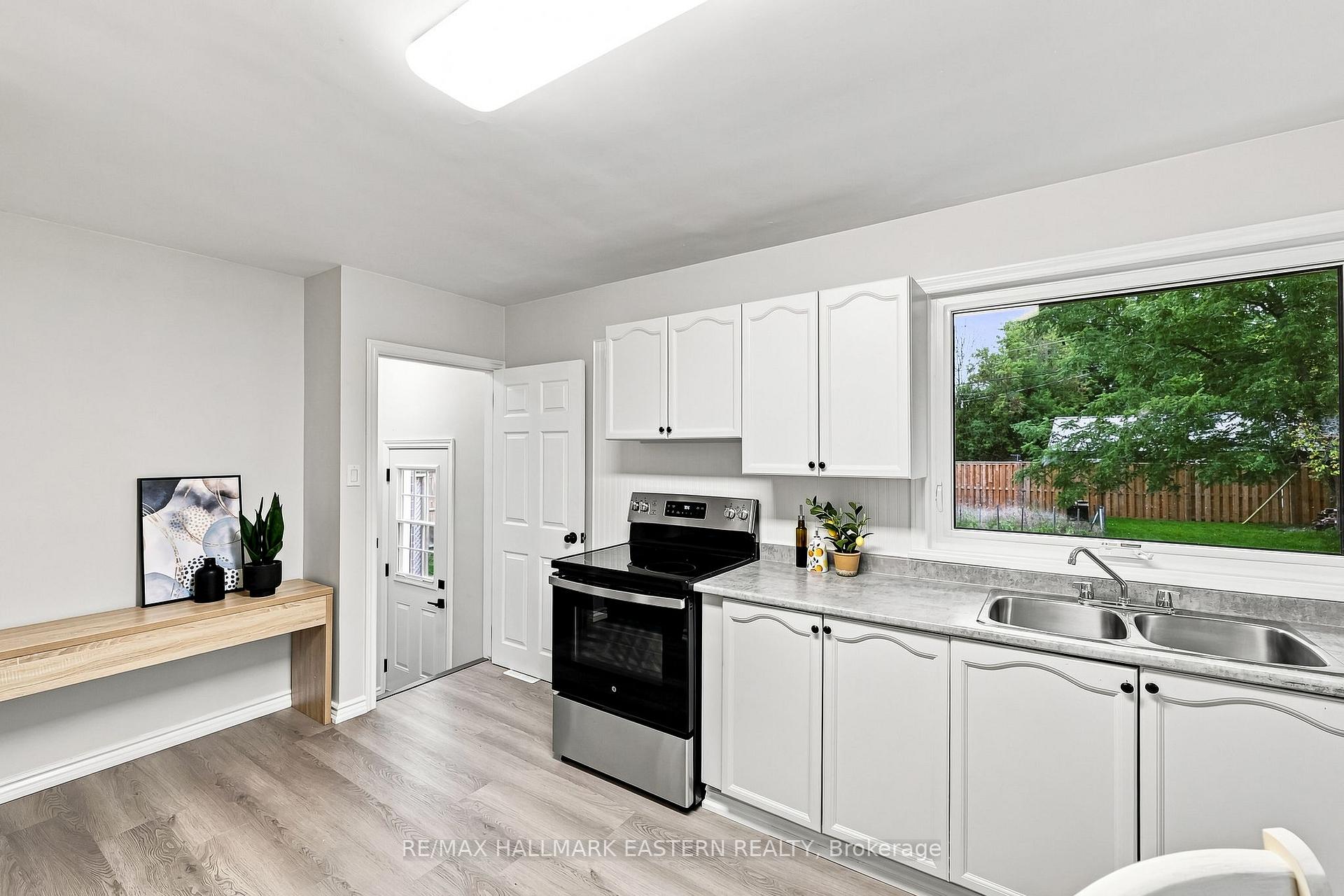 Photo 12 of 22 Kingdon Avenue, Selwyn — HOMEH