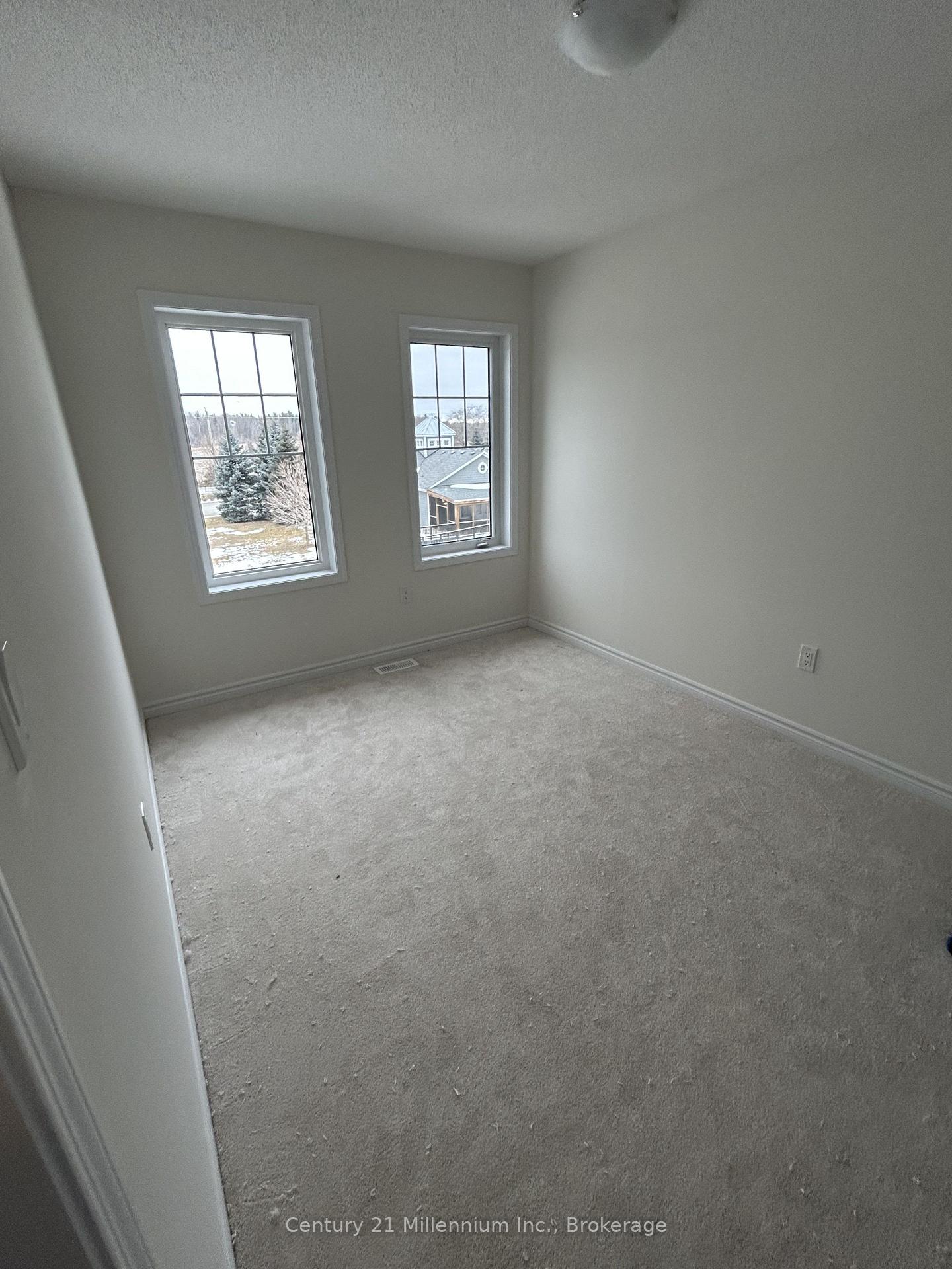 Photo 6 of 31 Surf Drive, Wasaga Beach — HOMEH