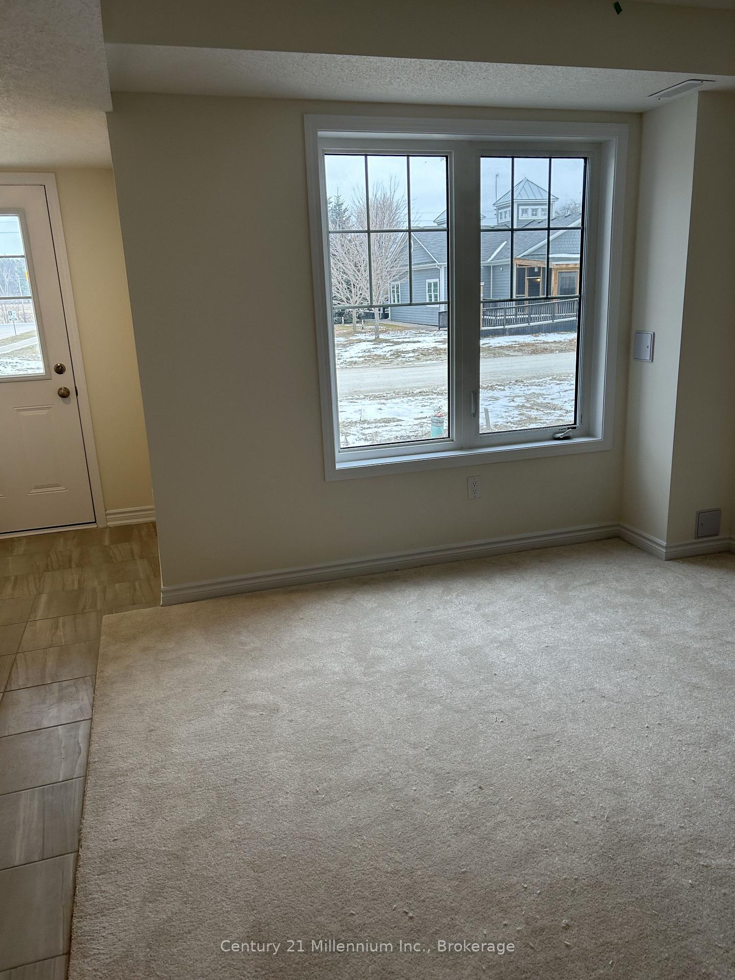 Photo 7 of 31 Surf Drive, Wasaga Beach — HOMEH