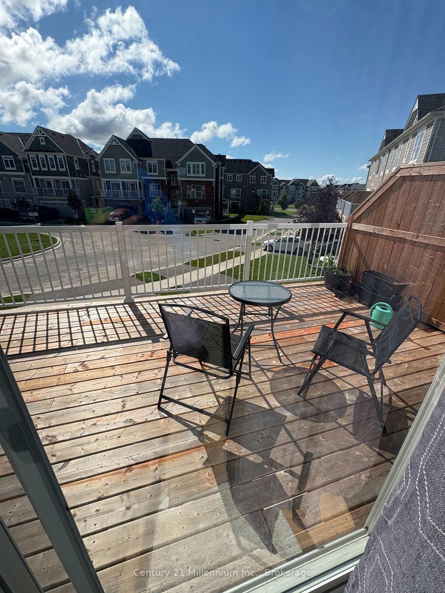 Photo 11 of 31 Surf Drive, Wasaga Beach — HOMEH