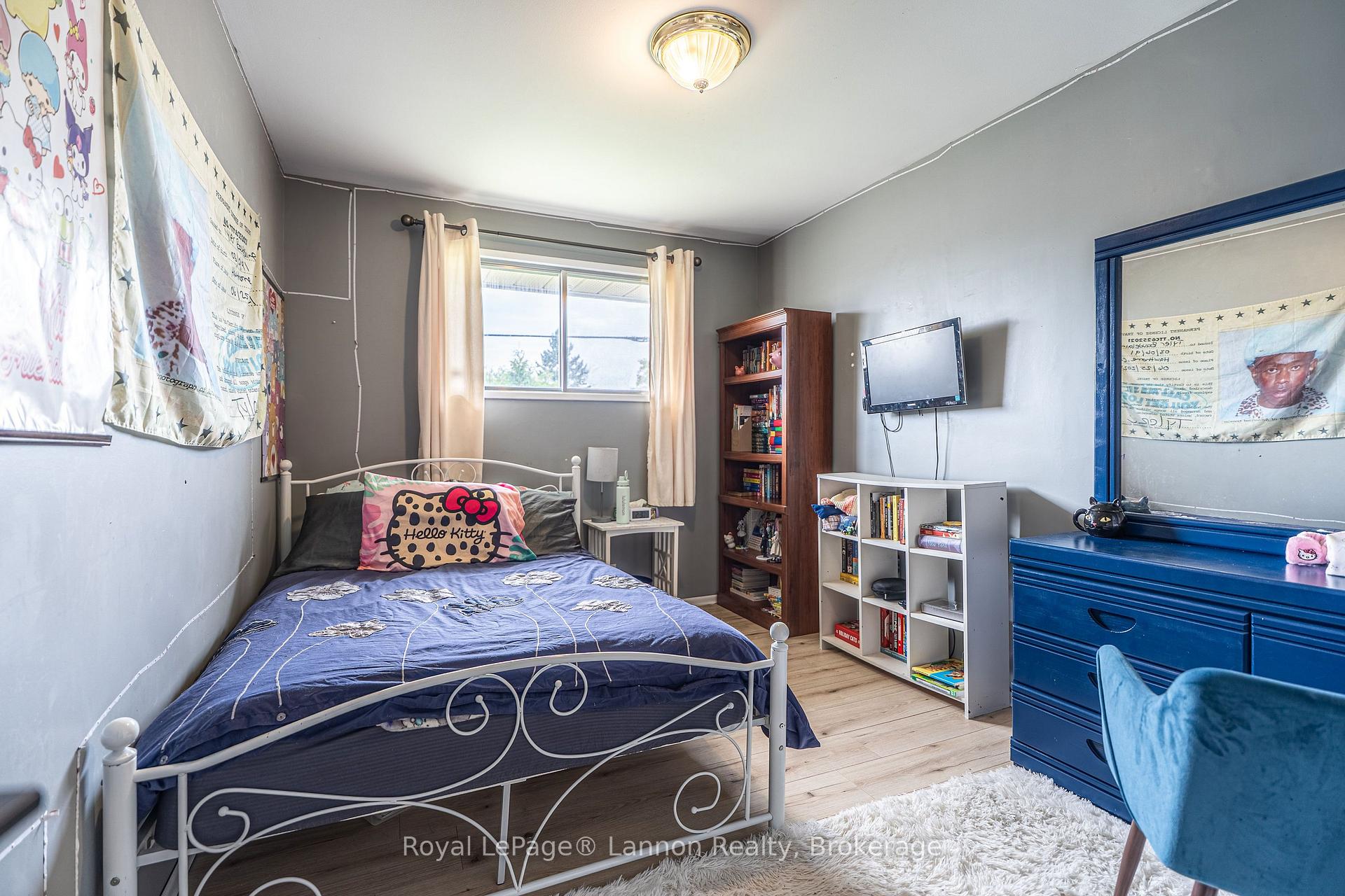 Photo 13 of 431 Churchill Drive W, Thunder Bay, Northwood Park — HOMEH