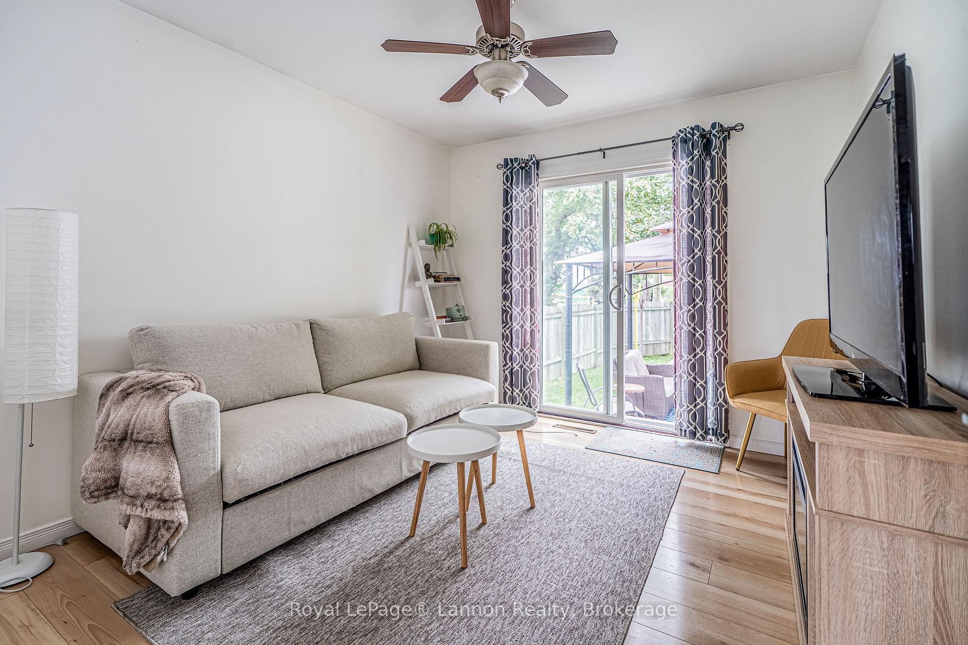 Photo 15 of 431 Churchill Drive W, Thunder Bay, Northwood Park — HOMEH