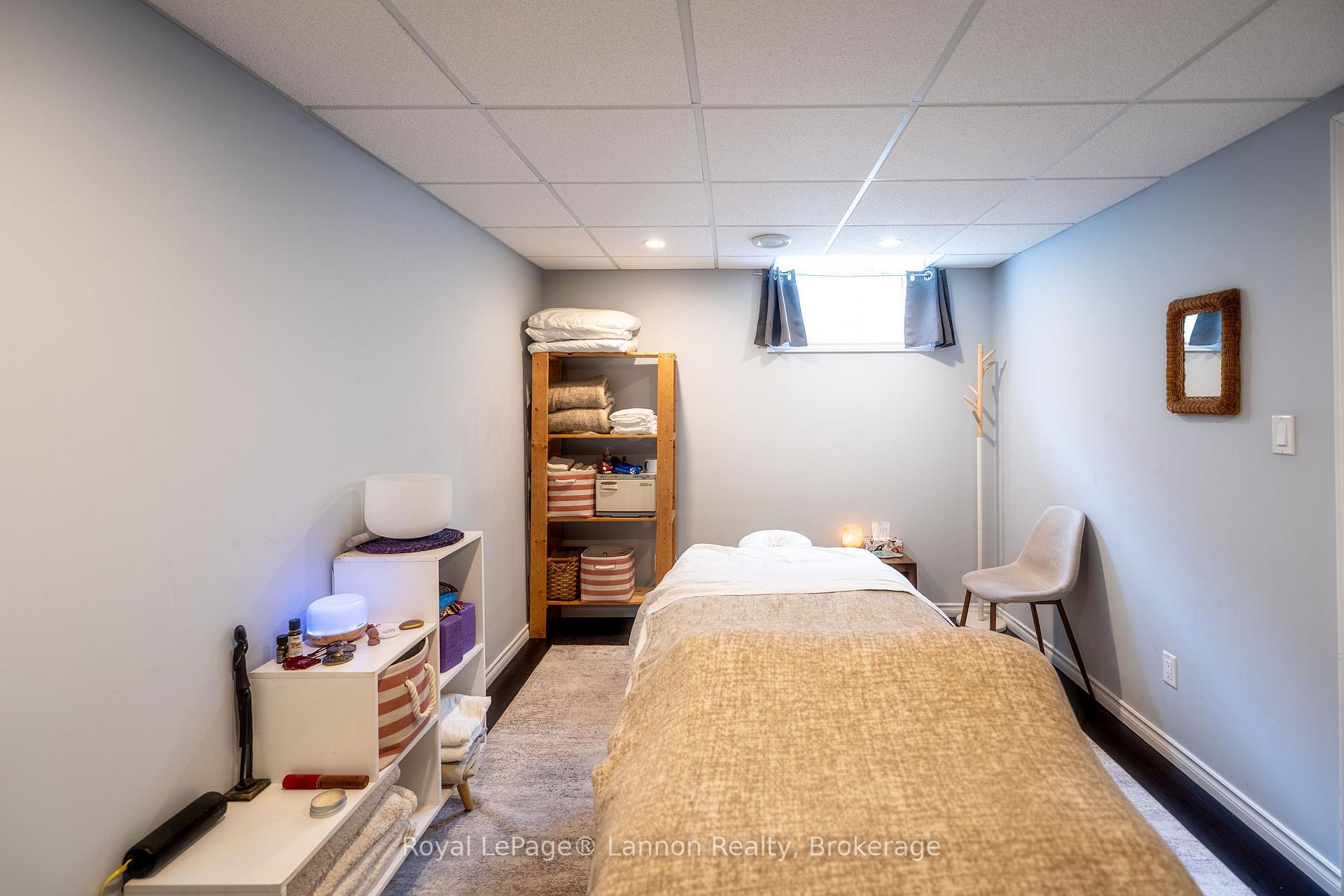 Photo 23 of 431 Churchill Drive W, Thunder Bay, Northwood Park — HOMEH