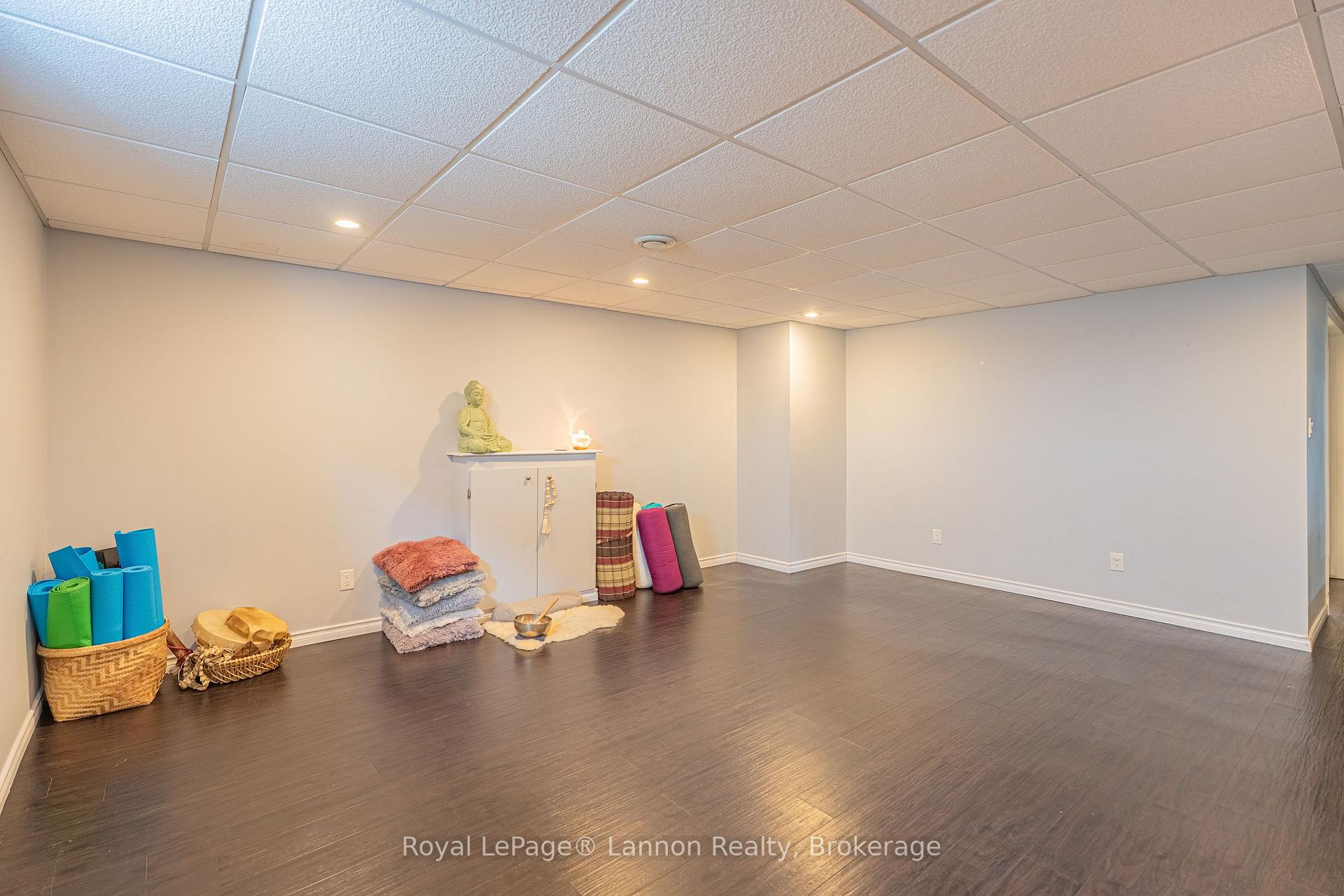 Photo 26 of 431 Churchill Drive W, Thunder Bay, Northwood Park — HOMEH