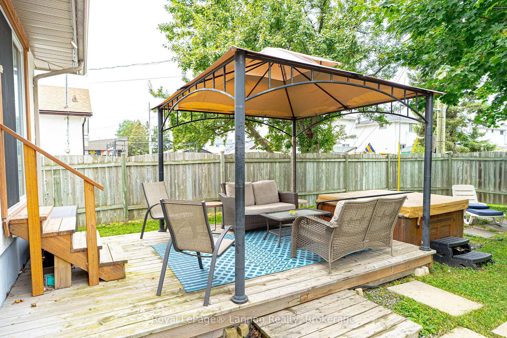 Photo 35 of 431 Churchill Drive W, Thunder Bay, Northwood Park — HOMEH