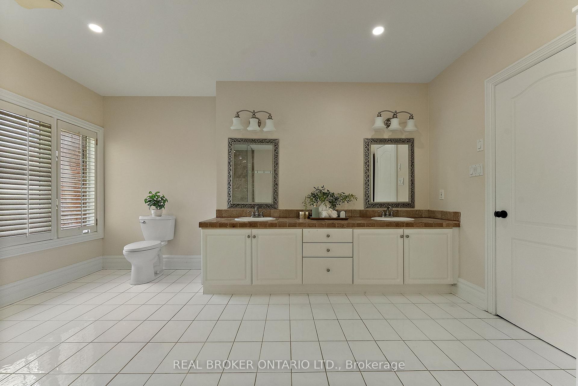 Photo 26 of 10 Oakview Place, Uxbridge, Rural Uxbridge — HOMEH