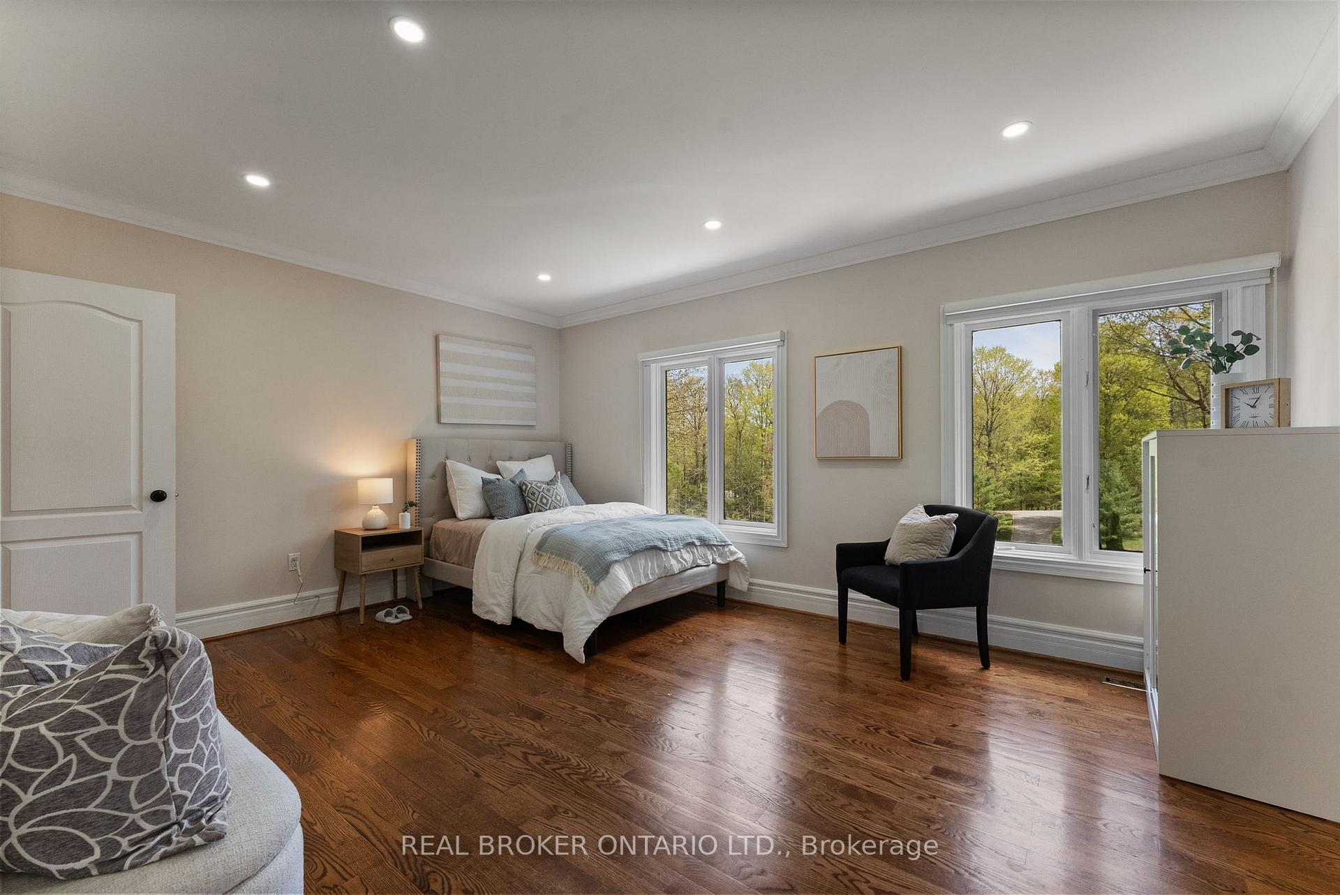 Photo 34 of 10 Oakview Place, Uxbridge, Rural Uxbridge — HOMEH