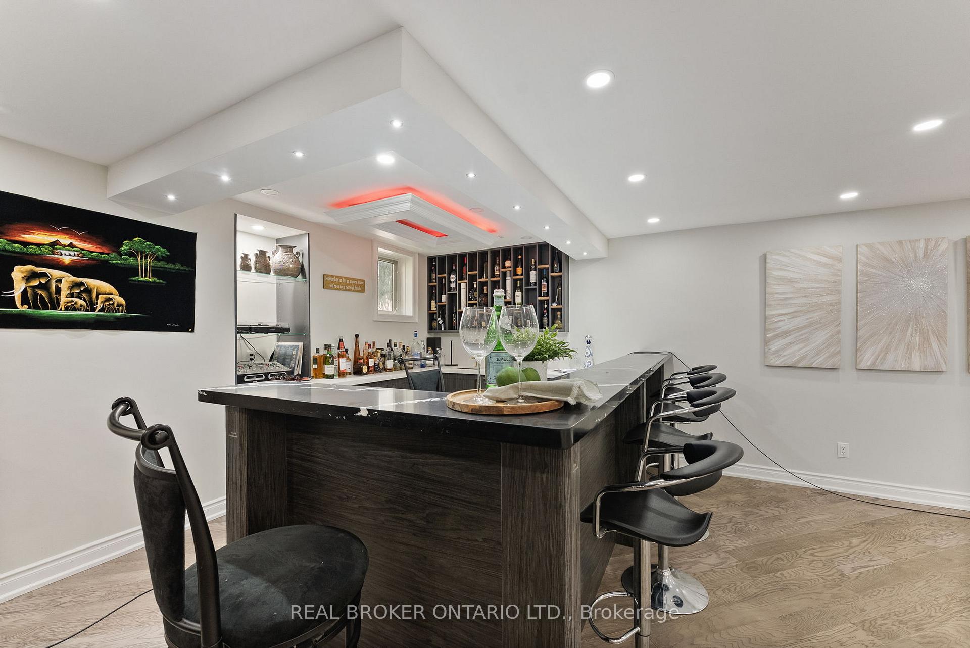 Photo 41 of 10 Oakview Place, Uxbridge, Rural Uxbridge — HOMEH