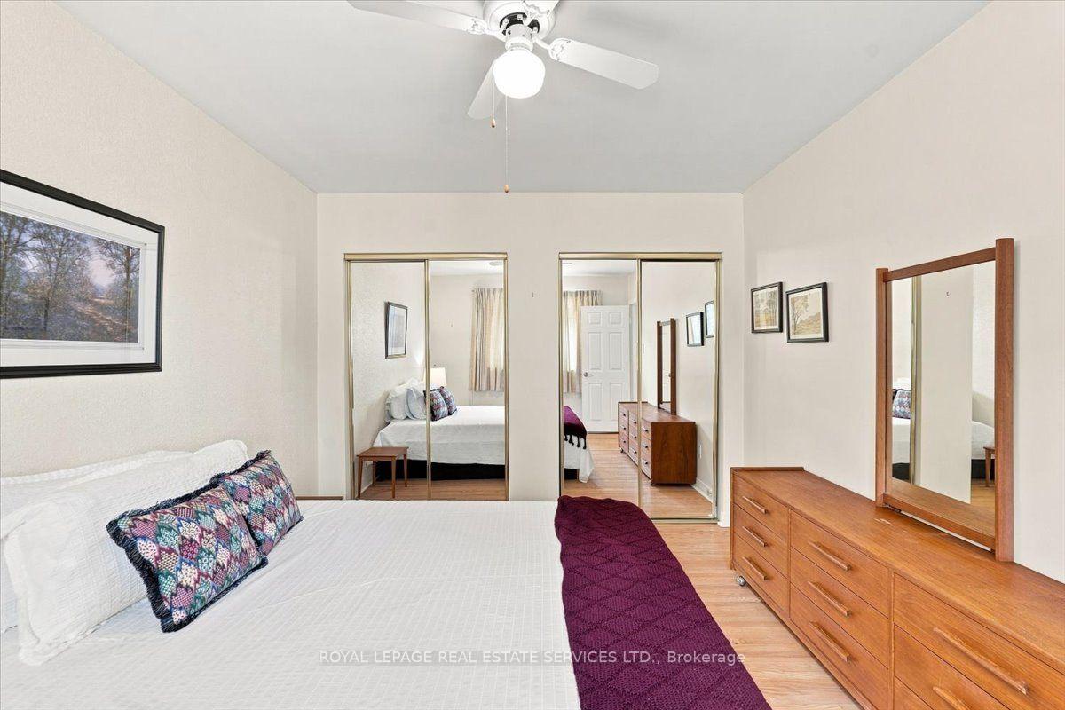 Photo 14 of 142 Cass Avenue, Scarborough, Tam O'Shanter-Sullivan — HOMEH