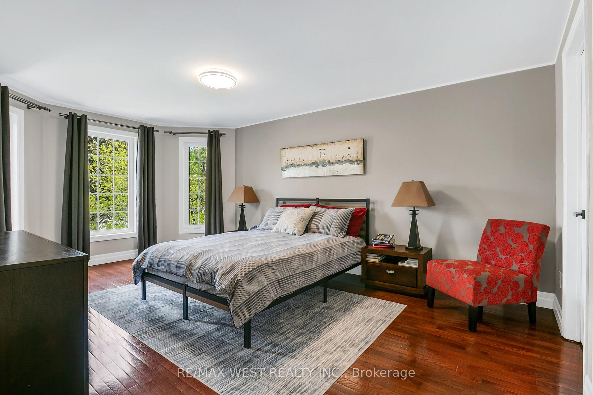 Photo 24 of 930 Maramis Court, Mississauga, Lorne Park — HOMEH