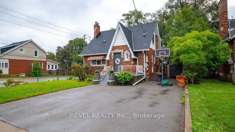 Photo 3 of 59 Lyons Avenue, Brantford, Henderson-Sky Acres — HOMEH
