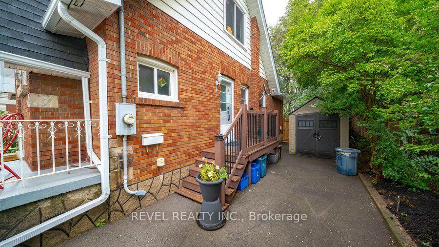 Photo 9 of 59 Lyons Avenue, Brantford, Henderson-Sky Acres — HOMEH