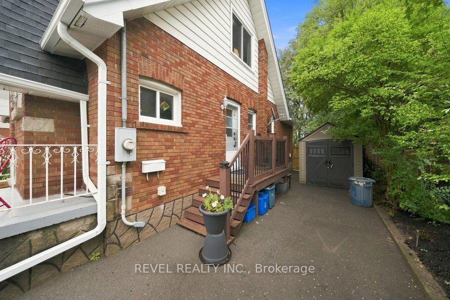Photo 14 of 59 Lyons Avenue, Brantford, Henderson-Sky Acres — HOMEH