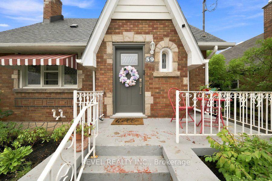 Photo 18 of 59 Lyons Avenue, Brantford, Henderson-Sky Acres — HOMEH