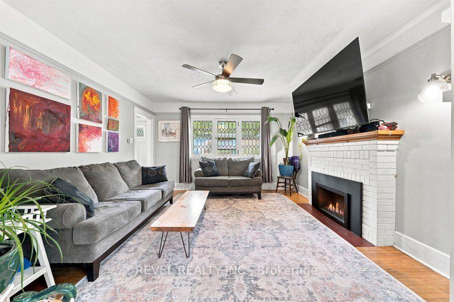 Photo 22 of 59 Lyons Avenue, Brantford, Henderson-Sky Acres — HOMEH