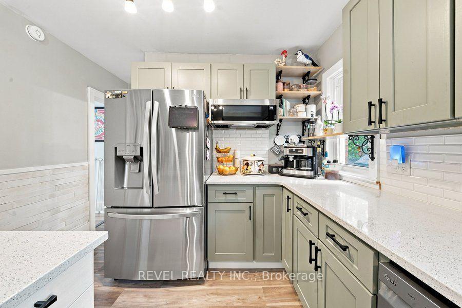 Photo 30 of 59 Lyons Avenue, Brantford, Henderson-Sky Acres — HOMEH