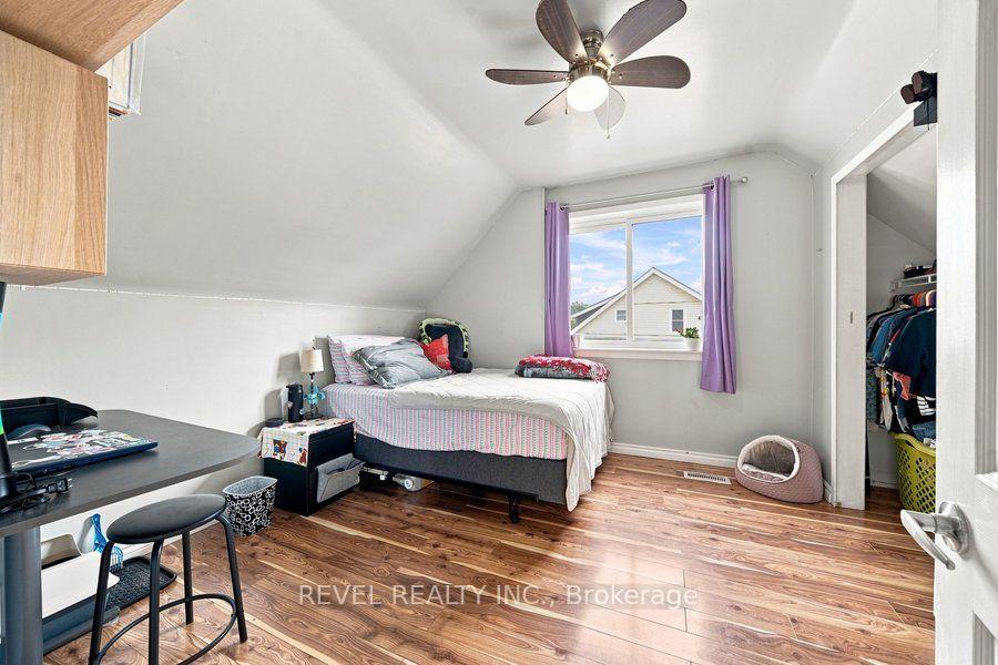 Photo 34 of 59 Lyons Avenue, Brantford, Henderson-Sky Acres — HOMEH