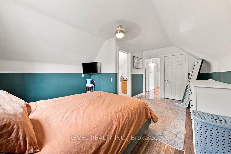 Photo 37 of 59 Lyons Avenue, Brantford, Henderson-Sky Acres — HOMEH