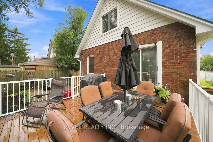 Photo 41 of 59 Lyons Avenue, Brantford, Henderson-Sky Acres — HOMEH