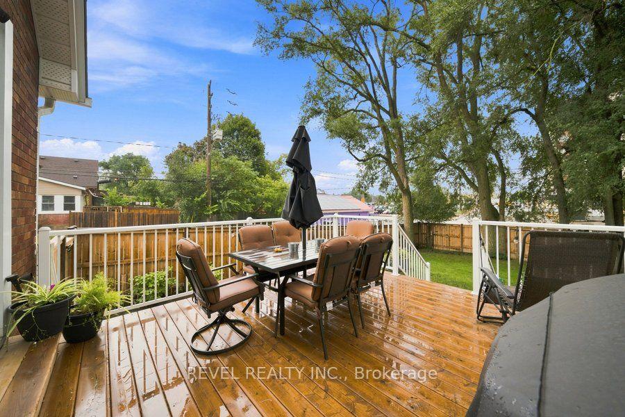Photo 42 of 59 Lyons Avenue, Brantford, Henderson-Sky Acres — HOMEH