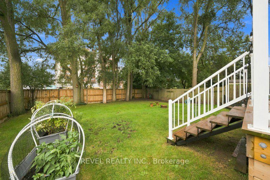Photo 46 of 59 Lyons Avenue, Brantford, Henderson-Sky Acres — HOMEH