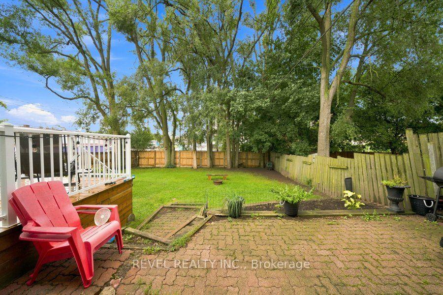Photo 47 of 59 Lyons Avenue, Brantford, Henderson-Sky Acres — HOMEH