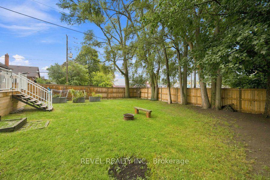 Photo 50 of 59 Lyons Avenue, Brantford, Henderson-Sky Acres — HOMEH