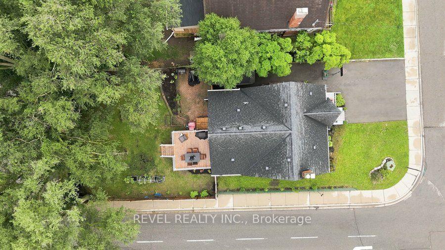 Photo 56 of 59 Lyons Avenue, Brantford, Henderson-Sky Acres — HOMEH
