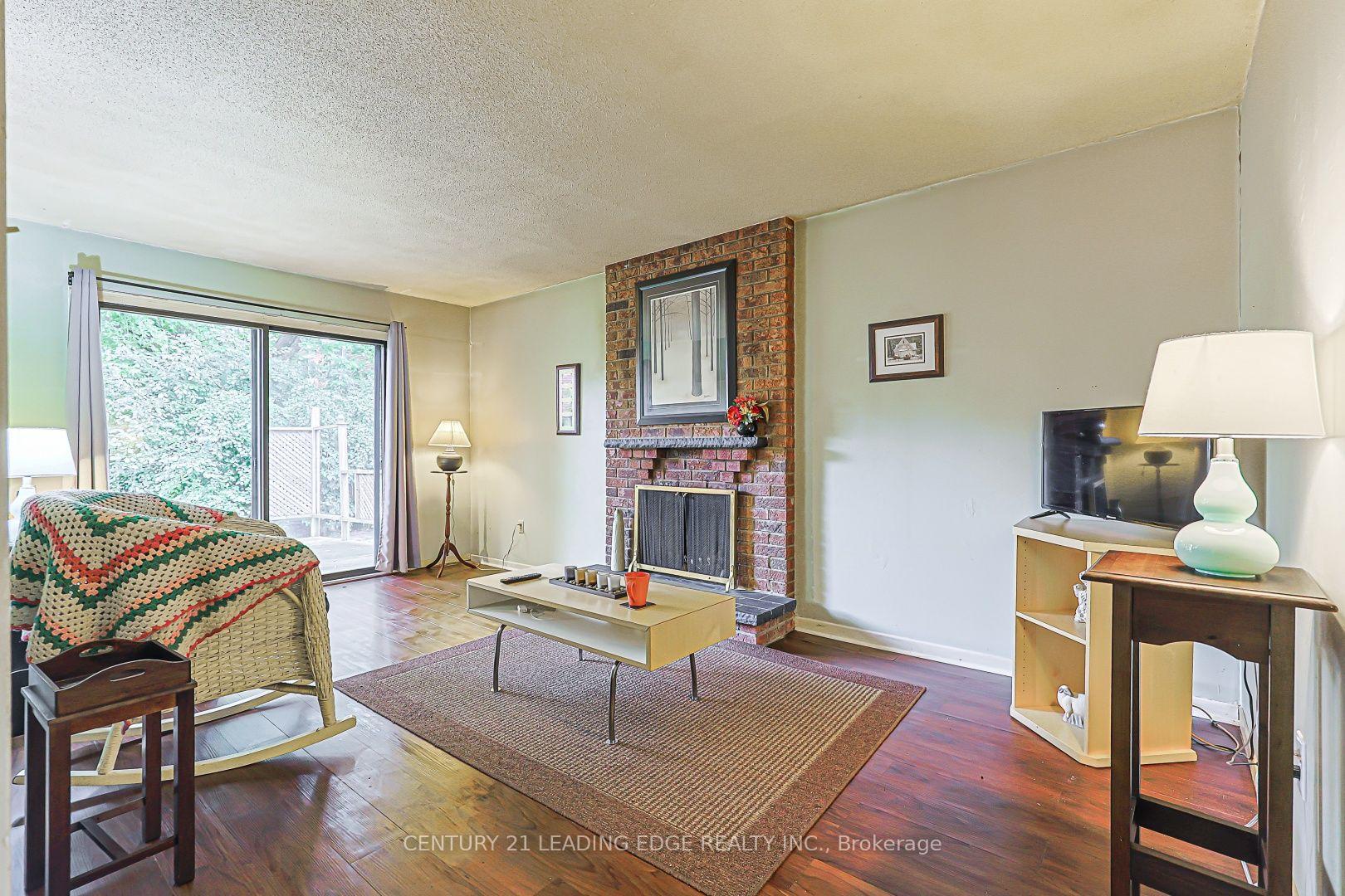 Photo 15 of 14 Buchanan Drive, Markham, Unionville — HOMEH