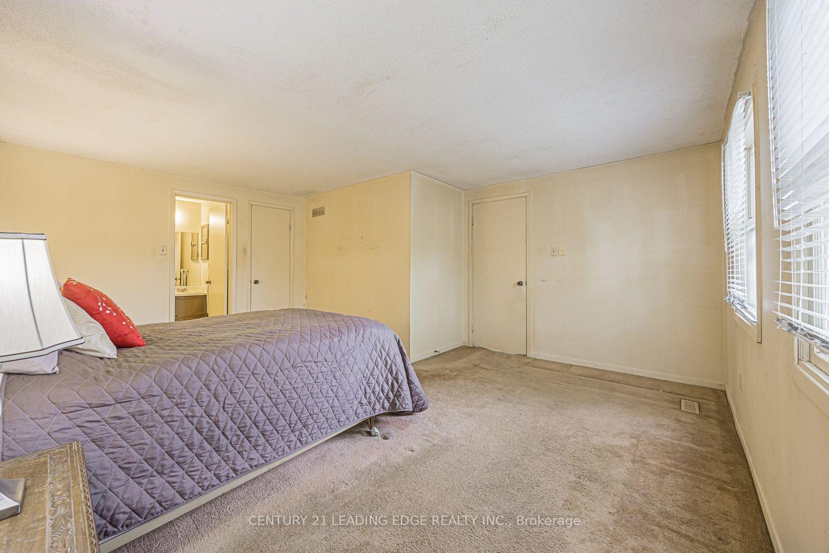 Photo 32 of 14 Buchanan Drive, Markham, Unionville — HOMEH