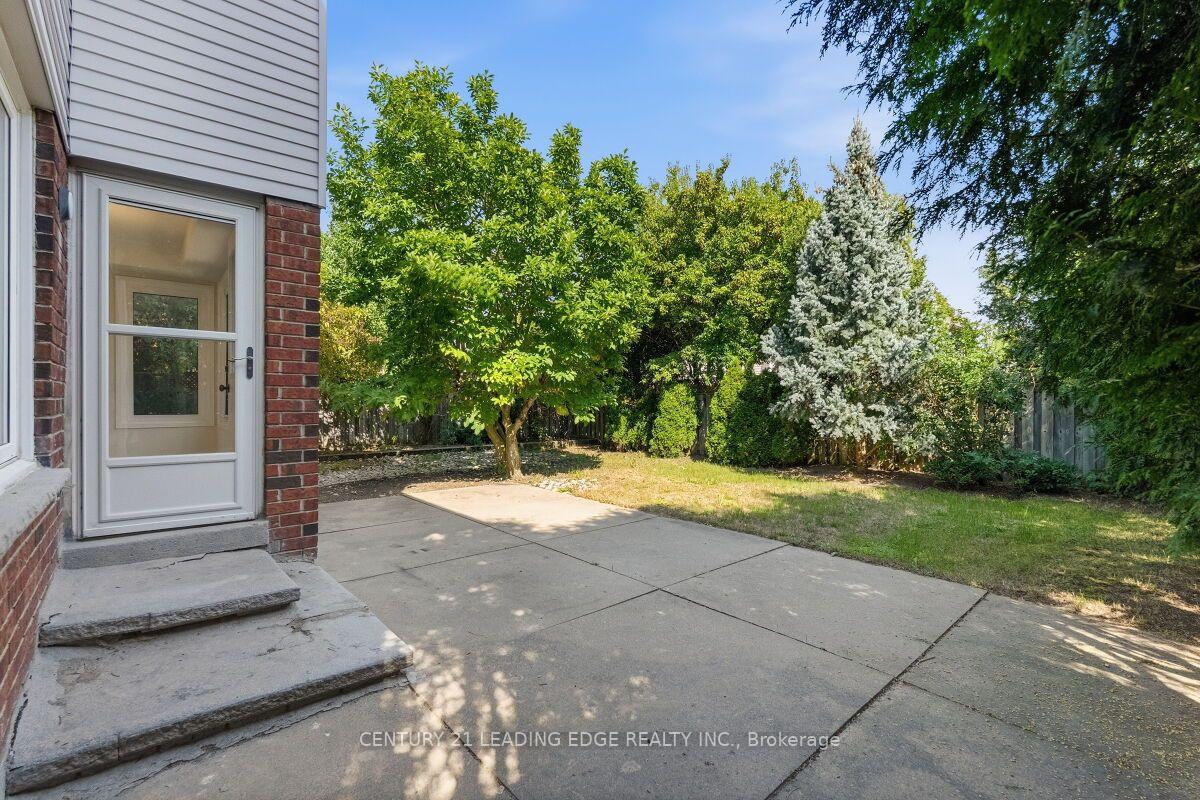 Photo 47 of 2409 Butternut Crescent, Burlington, Headon — HOMEH