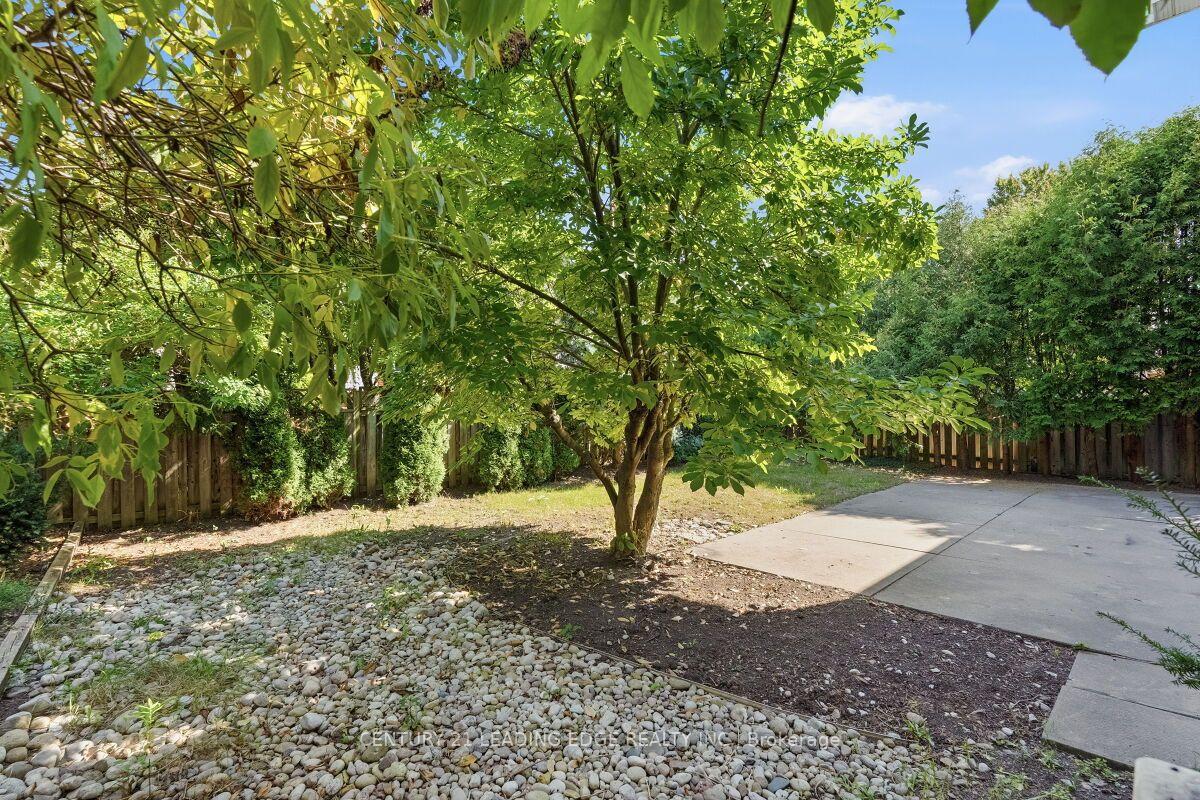 Photo 48 of 2409 Butternut Crescent, Burlington, Headon — HOMEH