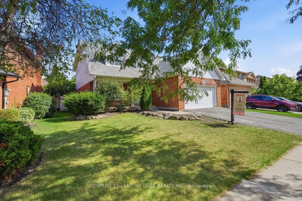 Photo 5 of 2409 Butternut Crescent, Burlington, Headon — HOMEH